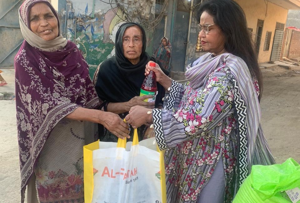 4327566e-b6d9-443e-b789-558359cb824f